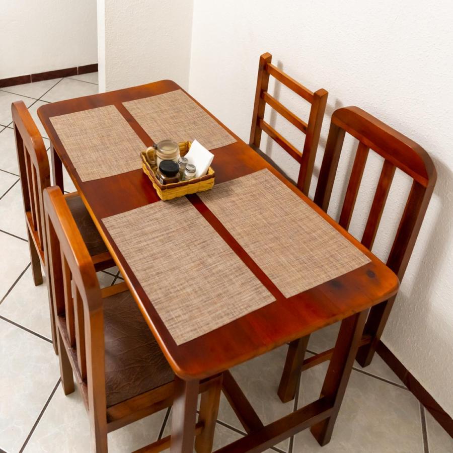 Mashy'S Hostal Отавало Экстерьер фото